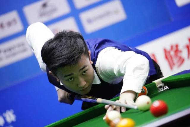 马卡宁的蜕 马卡宁的蜕