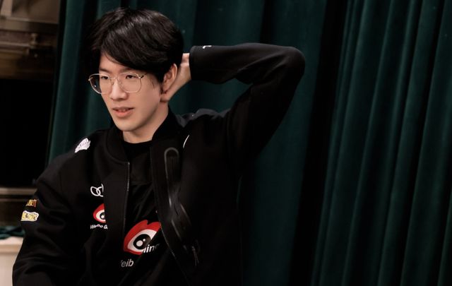 很多年轻球 很多年轻球